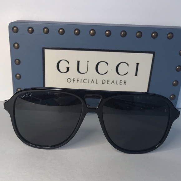 New- GUCCI GG1156S-001 57 Acetate Black-Grey
Sunglasses - Picture 3 of 17
